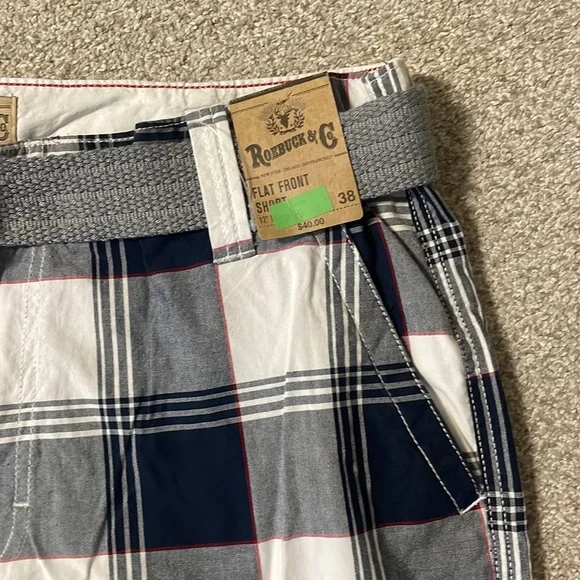 Host Pick! NWT Men’s Roebuck & Company Navy and White Plsid Shorts SZ 38 - Picture 2 of 9